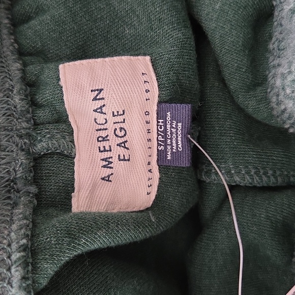 NWT American Eagle Outfitters Green Seriously Huggable Lounge Set - Picture 11 of 12